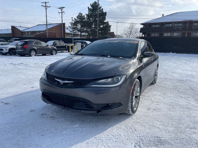 2015 Chrysler 200 S