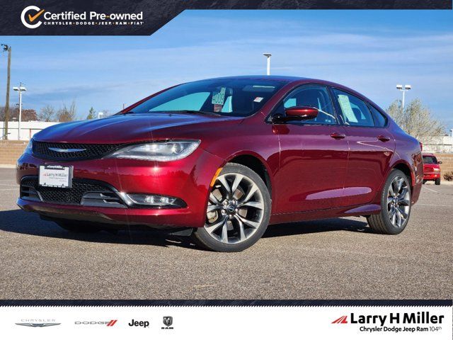 2015 Chrysler 200 S