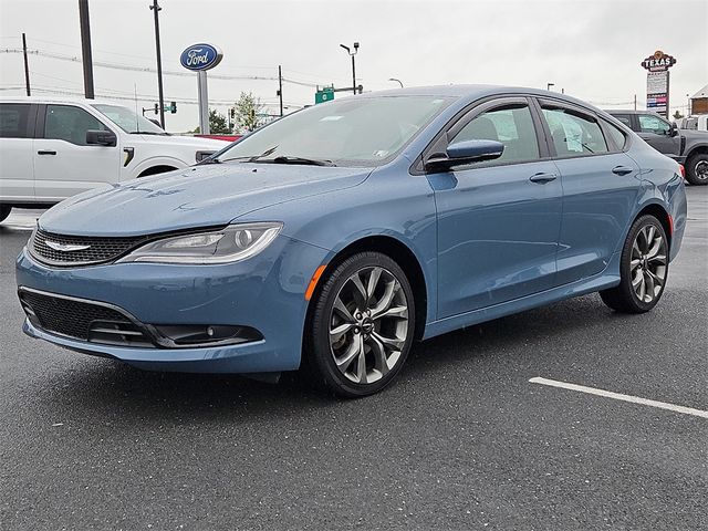 2015 Chrysler 200 S