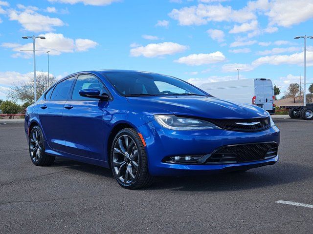 2015 Chrysler 200 S