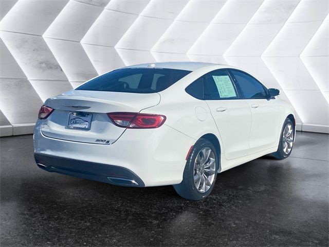 2015 Chrysler 200 S