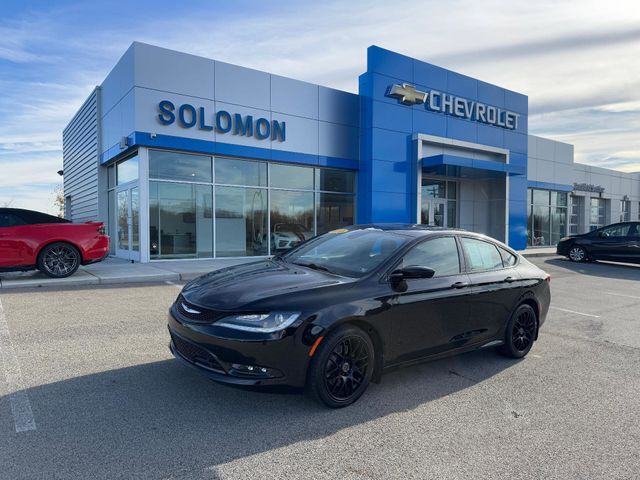 2015 Chrysler 200 S