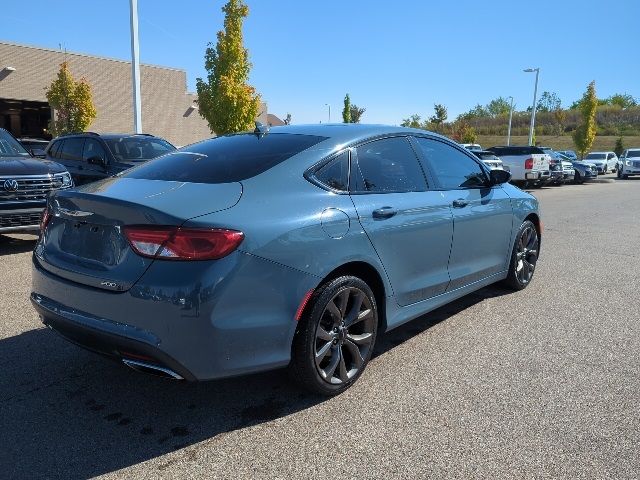 2015 Chrysler 200 S