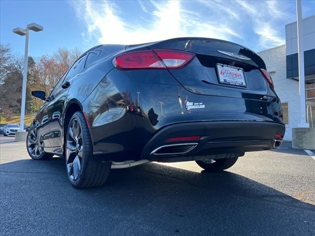 2015 Chrysler 200 S