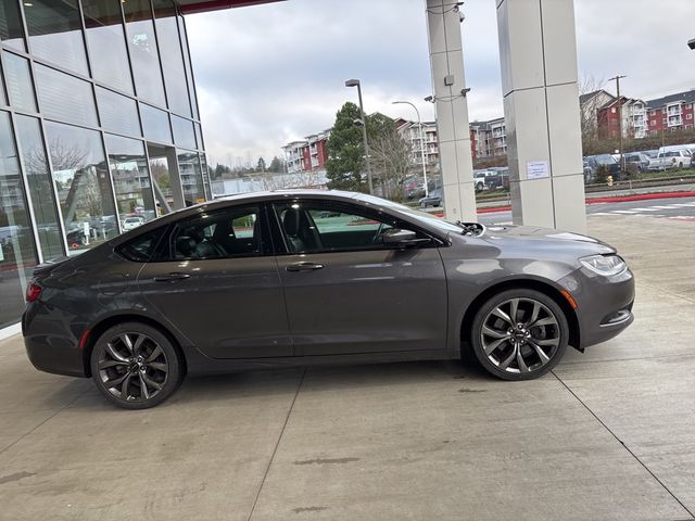 2015 Chrysler 200 S