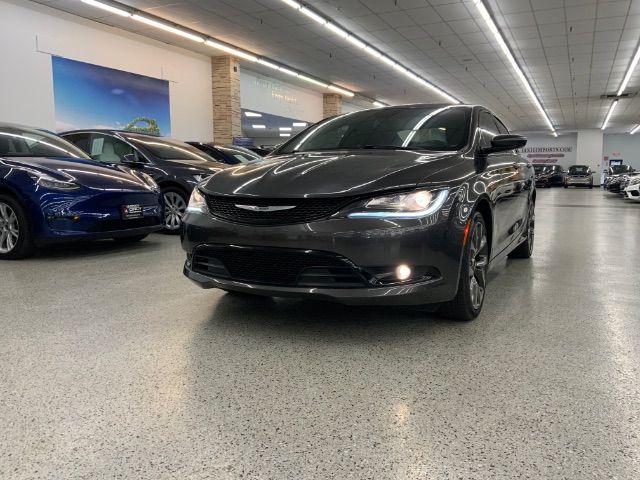 2015 Chrysler 200 S