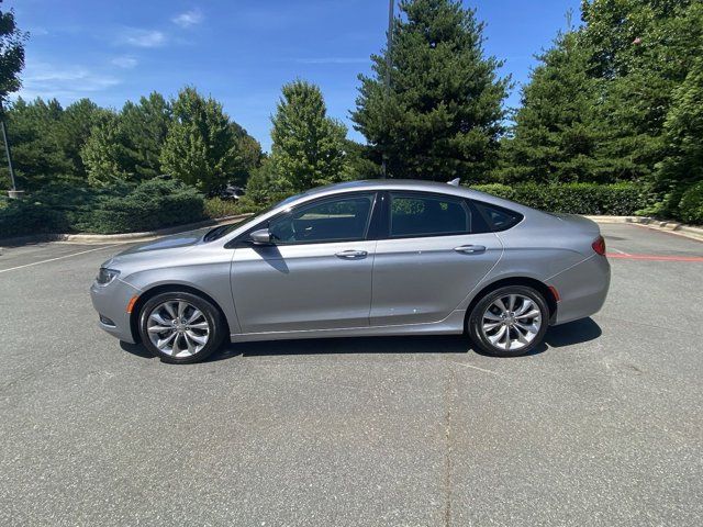 2015 Chrysler 200 S