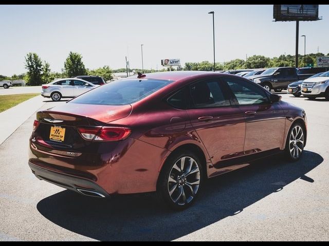 2015 Chrysler 200 S