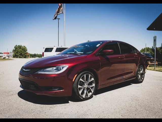 2015 Chrysler 200 S