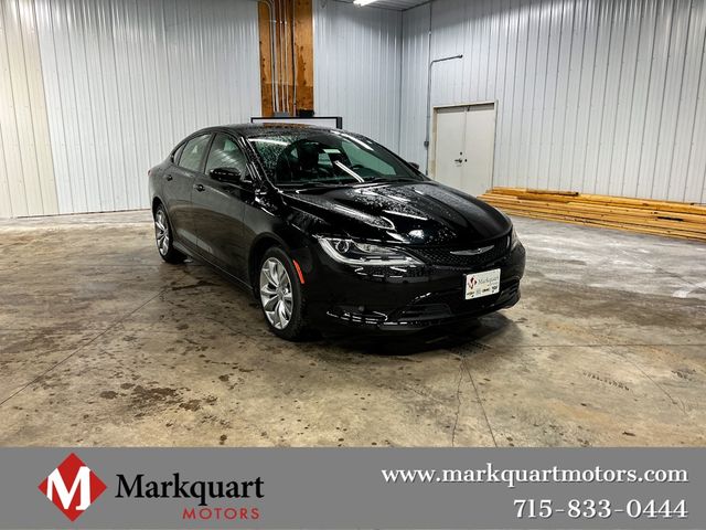 2015 Chrysler 200 S