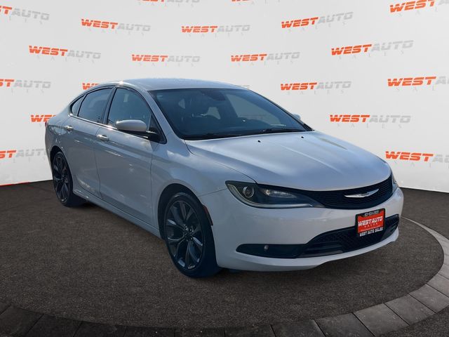 2015 Chrysler 200 S