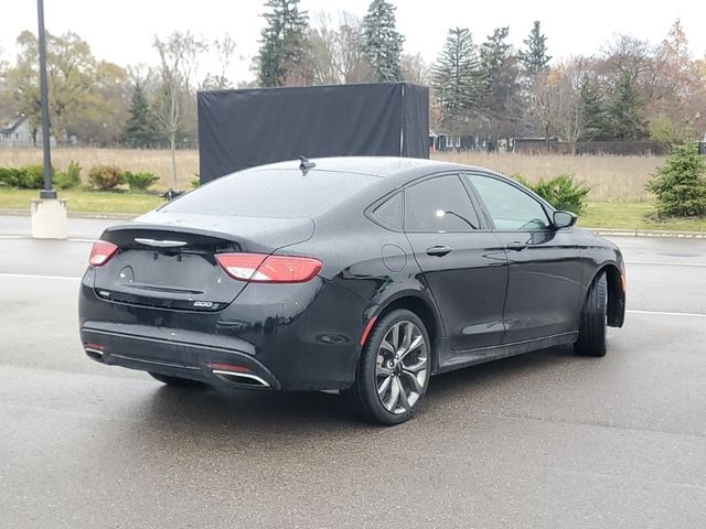 2015 Chrysler 200 S