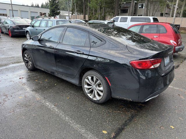 2015 Chrysler 200 S