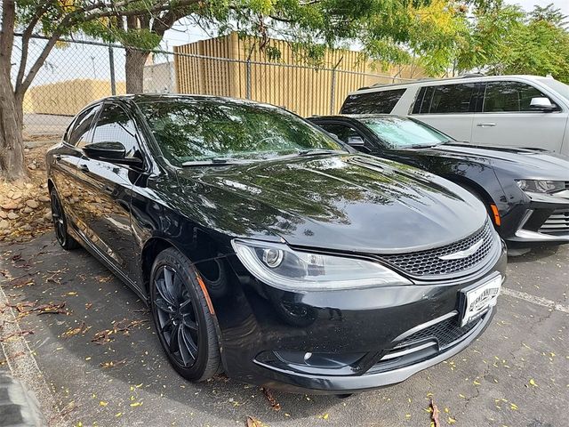 2015 Chrysler 200 S