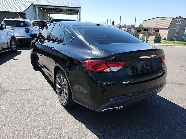 2015 Chrysler 200 S