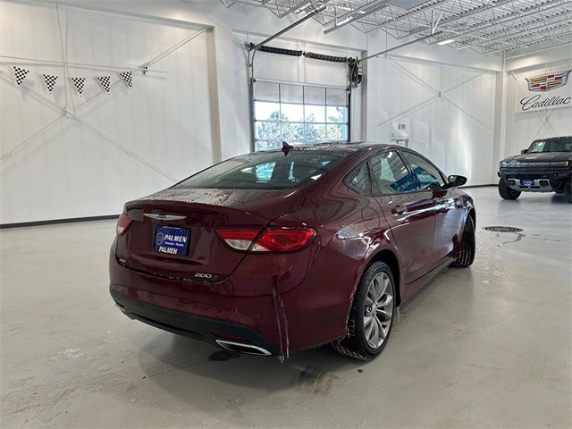 2015 Chrysler 200 S