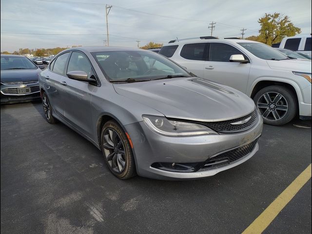 2015 Chrysler 200 S