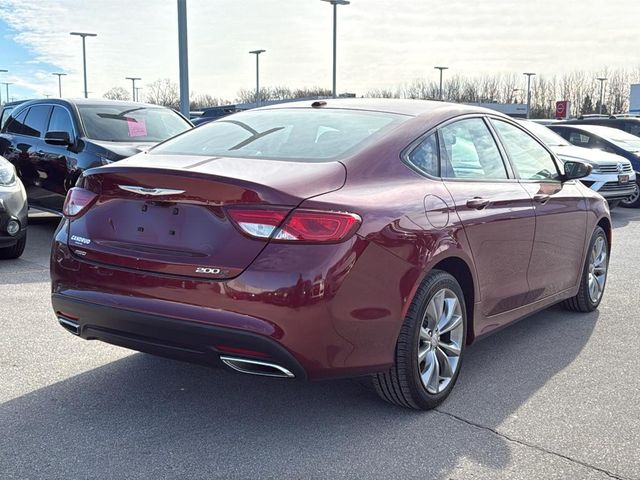 2015 Chrysler 200 S