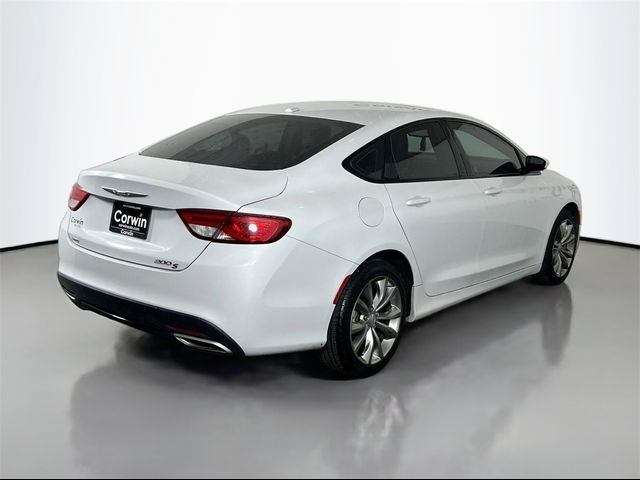 2015 Chrysler 200 S