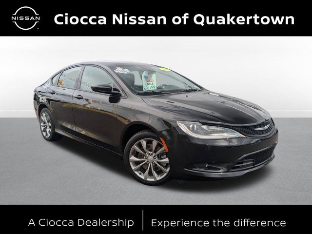 2015 Chrysler 200 S