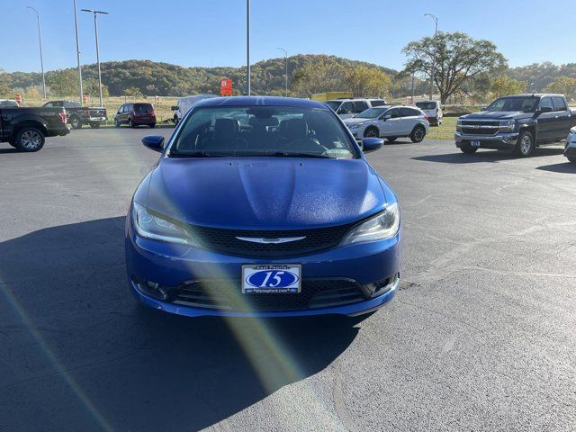 2015 Chrysler 200 S