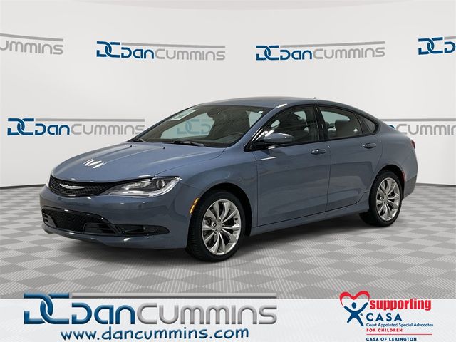 2015 Chrysler 200 S