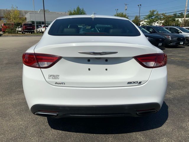 2015 Chrysler 200 S