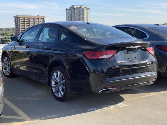 2015 Chrysler 200 S