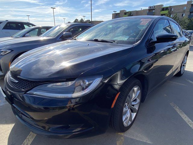 2015 Chrysler 200 S