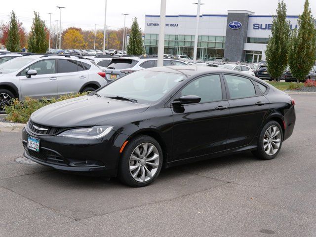 2015 Chrysler 200 S