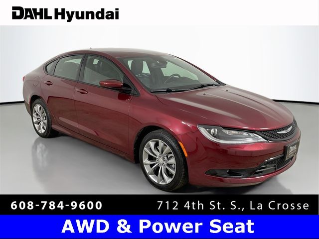 2015 Chrysler 200 S