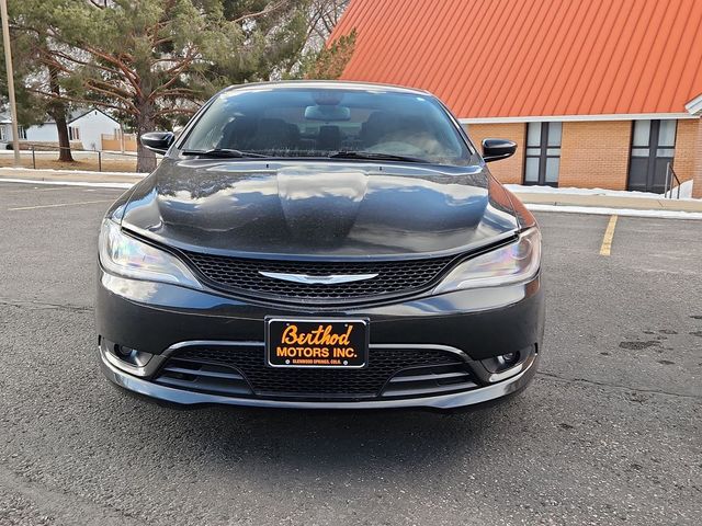 2015 Chrysler 200 S