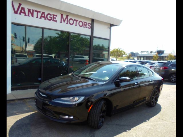 2015 Chrysler 200 S