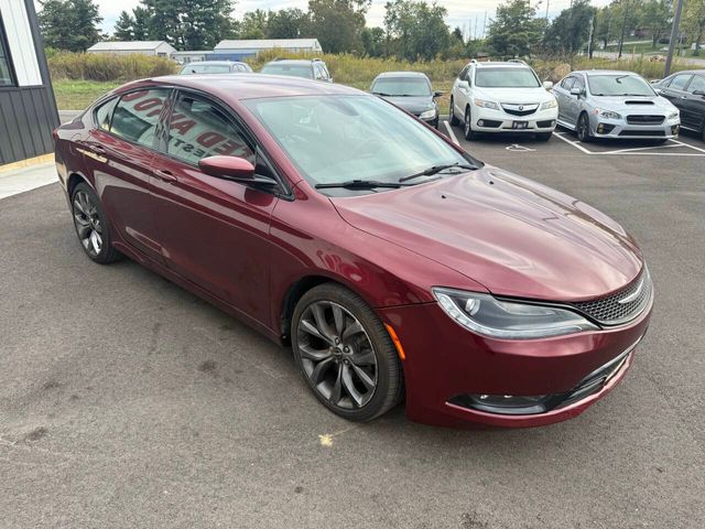 2015 Chrysler 200 S