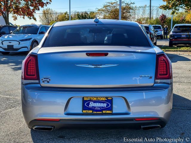 2015 Chrysler 300 300S