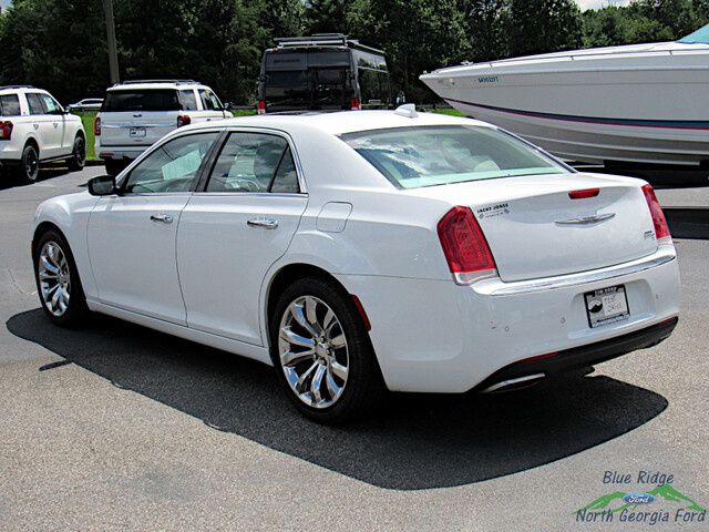 2015 Chrysler 300 300C