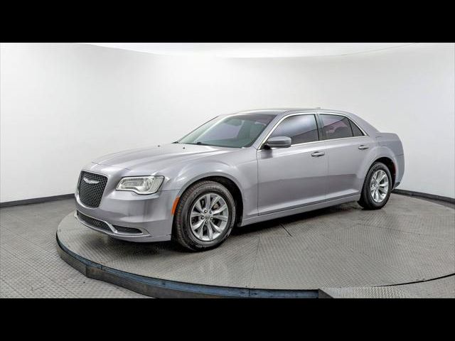 2015 Chrysler 300 Limited