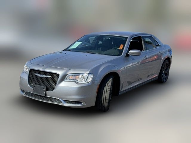 2015 Chrysler 300 Limited