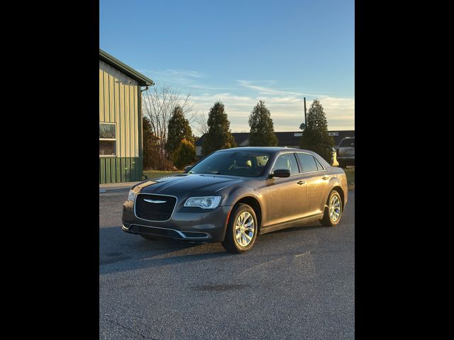 2015 Chrysler 300 Limited