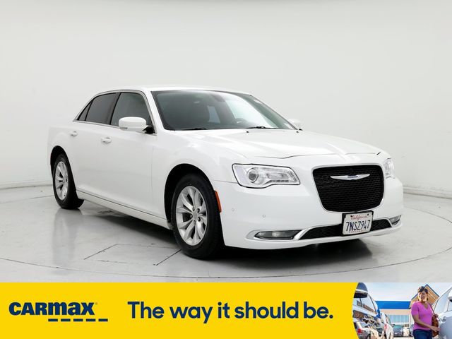 2015 Chrysler 300 Limited