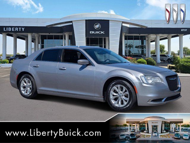 2015 Chrysler 300 Limited