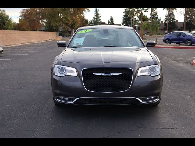 2015 Chrysler 300 Limited