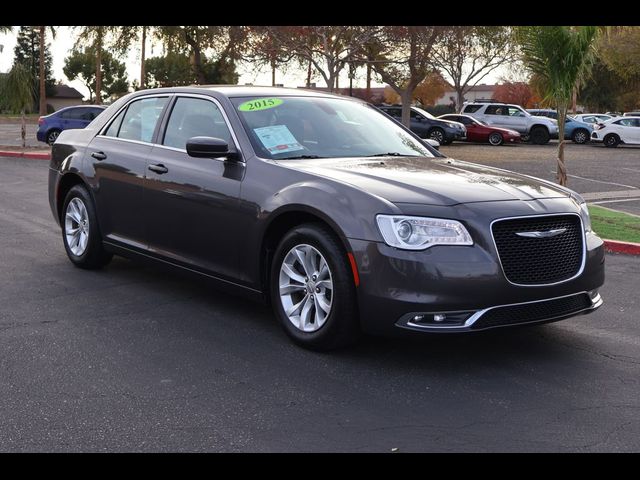 2015 Chrysler 300 Limited