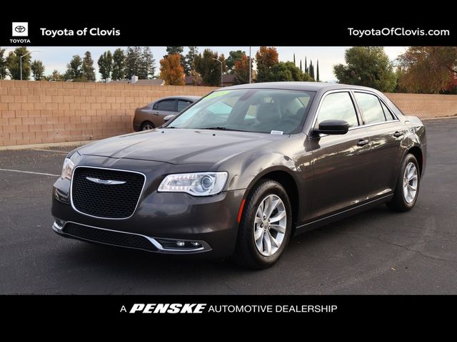 2015 Chrysler 300 Limited