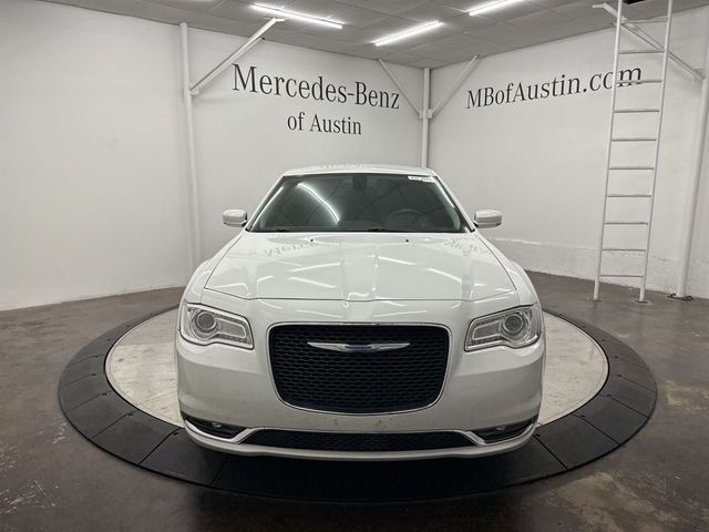 2015 Chrysler 300 Limited