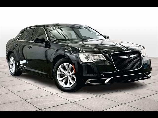 2015 Chrysler 300 Limited