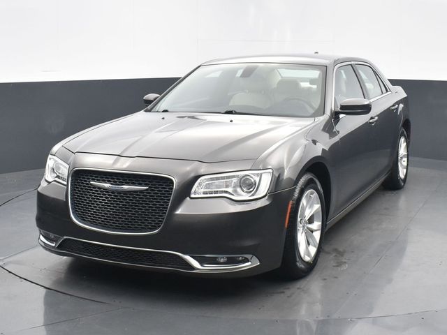 2015 Chrysler 300 Limited