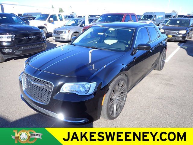 2015 Chrysler 300 Limited