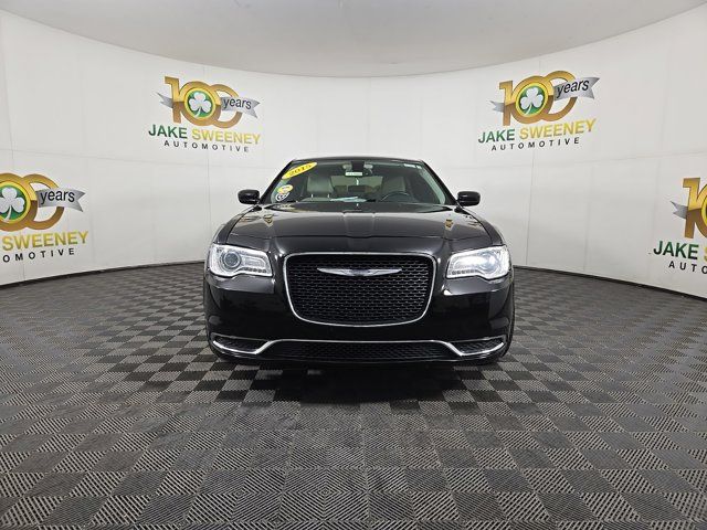 2015 Chrysler 300 Limited