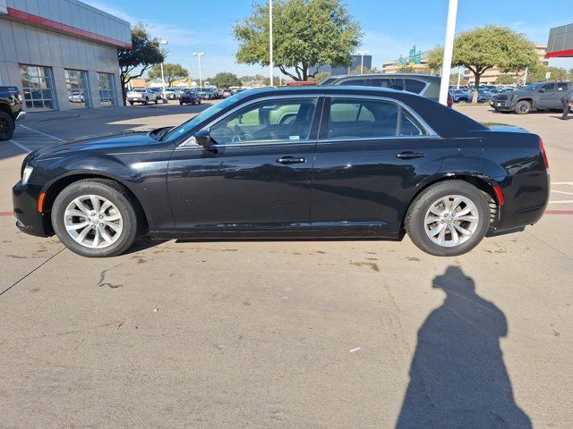 2015 Chrysler 300 Limited